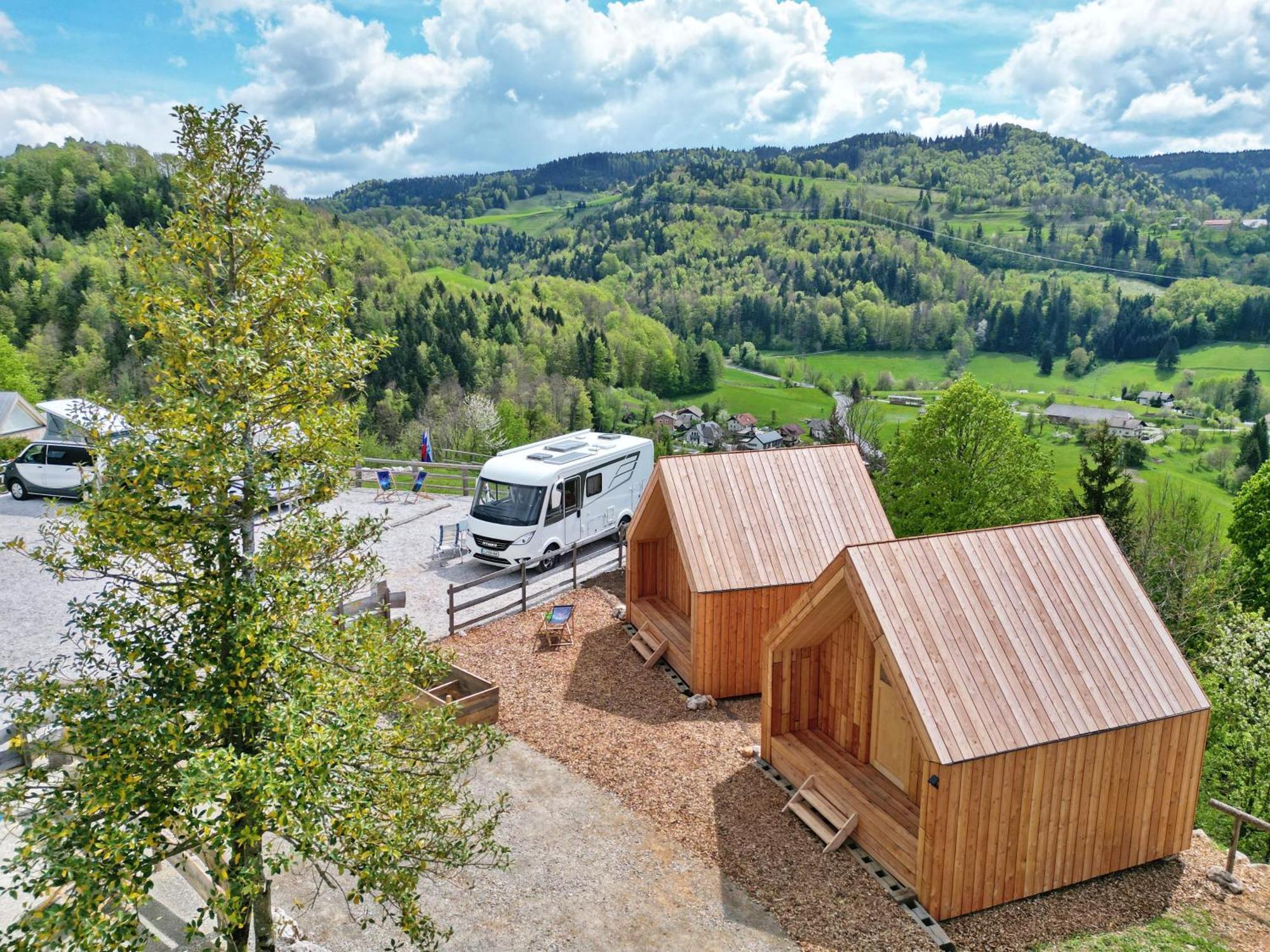 فندق Golife Center Glamping Laze v Tuhinju المظهر الخارجي الصورة